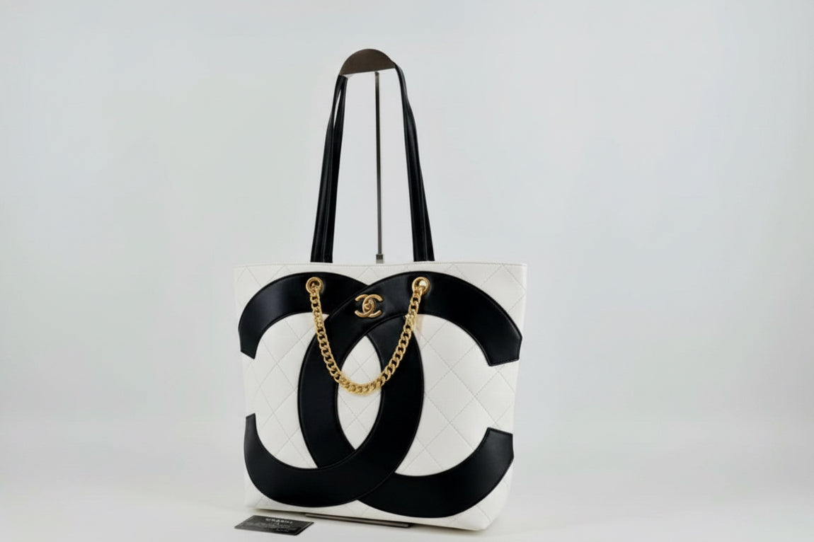 Chanel 23C Tote Bag
