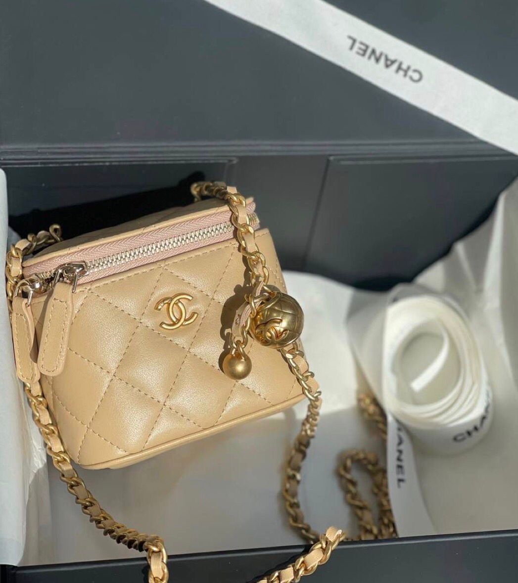 Mini Chanel Vanity