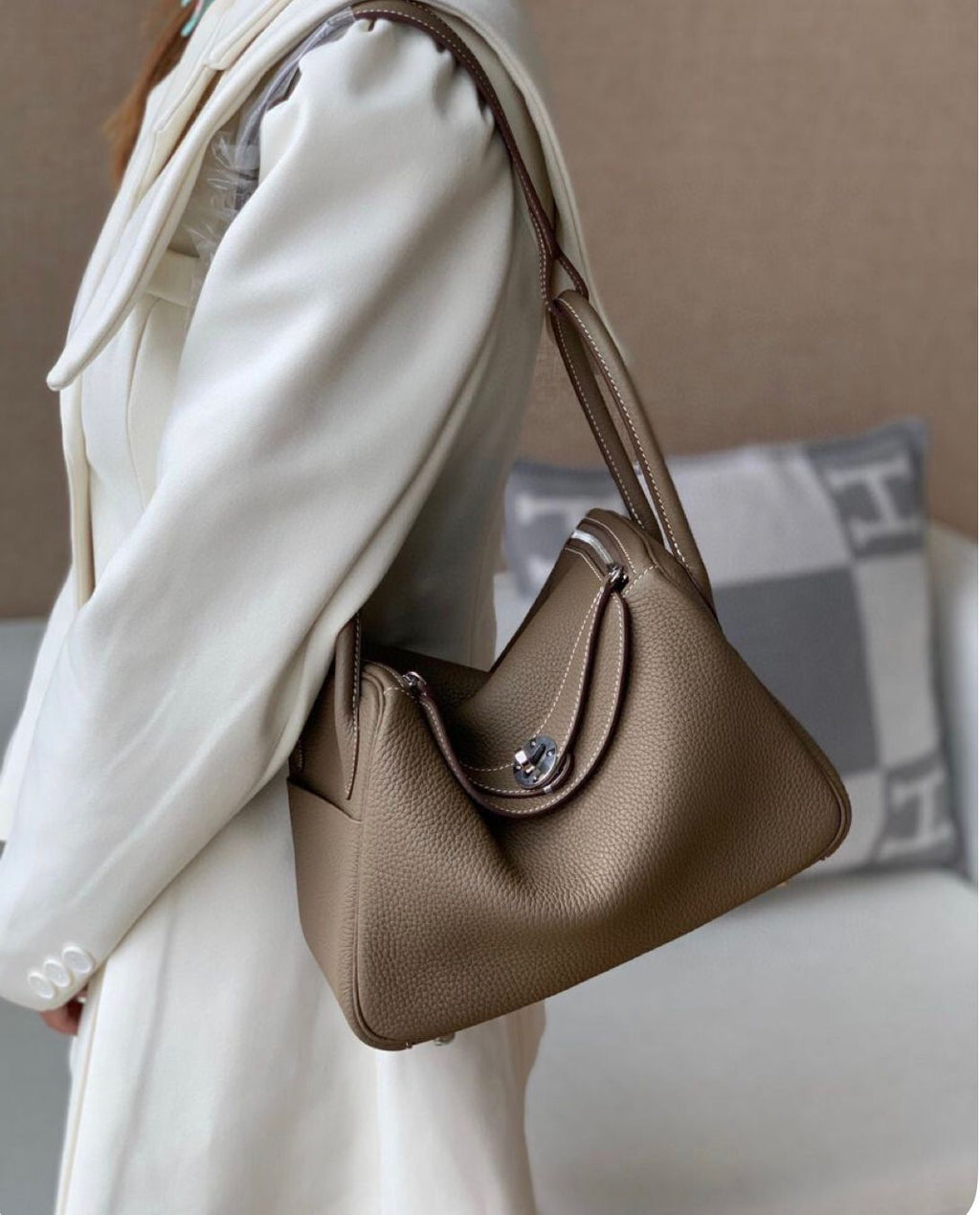 Hermes Lindy 26