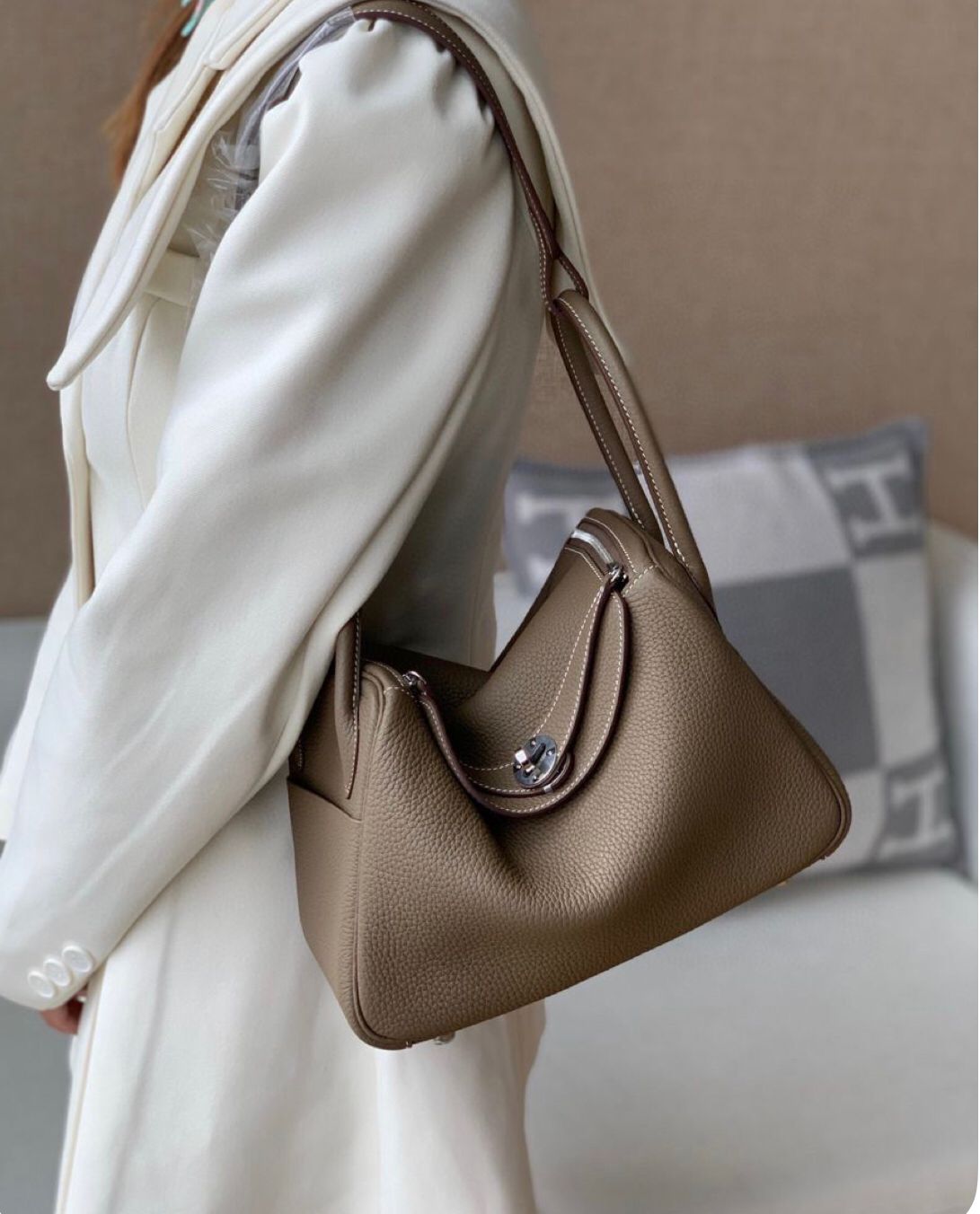 Hermes Lindy 26