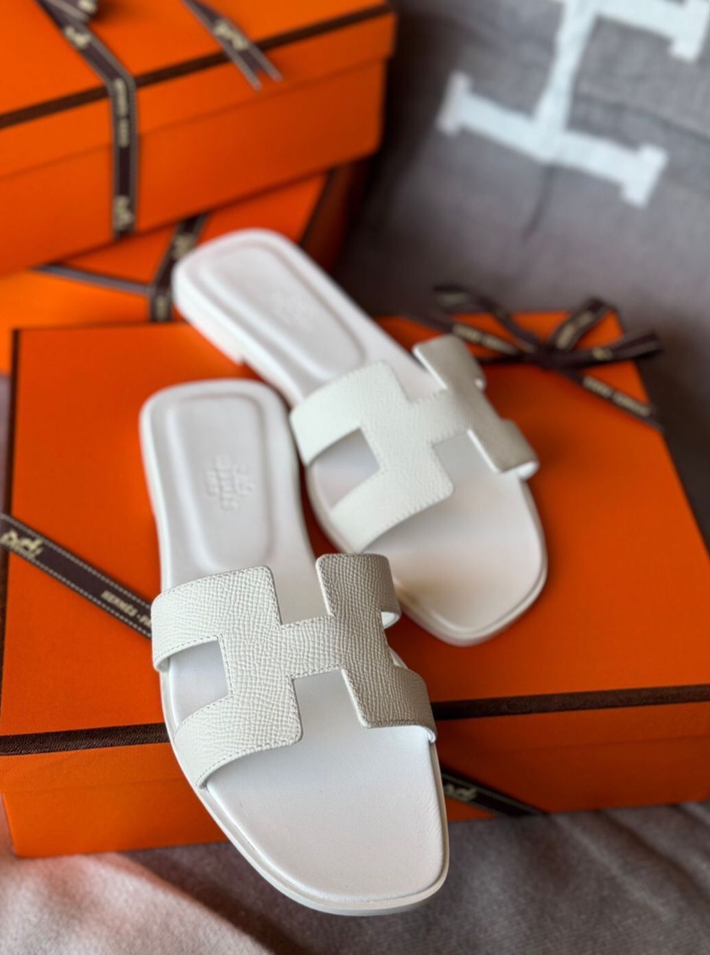 Hermes Oran Slippers